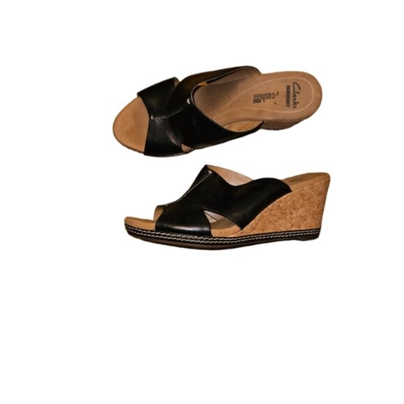 Clarks Collections | Tan Wedges with Black Straps | Size 8 M - Picture 4 of 8